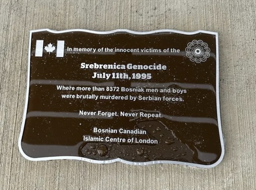 You are currently viewing Još jedna pobjeda istine o genocidu u Srebrenici i Bosni i Hercegovini u Kanadi.