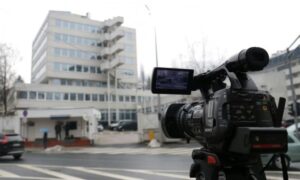 Read more about the article Međunarodni stručnjaci pozivaju PIC da blokira Dodikov referendum, upozoravajući na rizik od genocida u Bosni i Hercegovini
