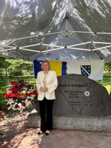 Read more about the article Ovako istinski diplomata predstavlja svoju drzavu!